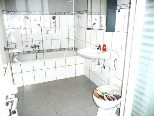 Vollbad im Erdgeschoß - 