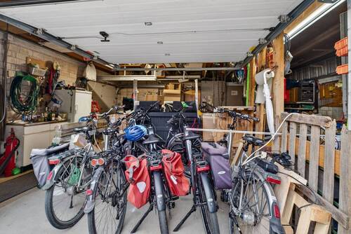 Garage - 