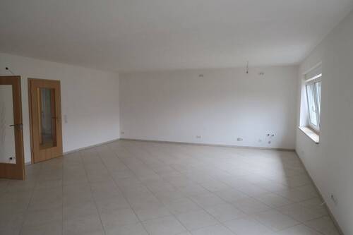 Bild 2 - 2 Zimmer Etagenwohnung zur Miete in Heilsbronn