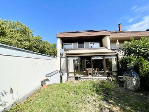 Haus mit Wintergarten - 