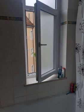 Toilette Fenster - 