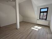 OG/Maisonette: Individuell nutzbarer Raum - 