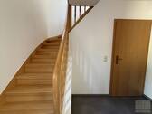 Hausflur/Treppenhaus - 