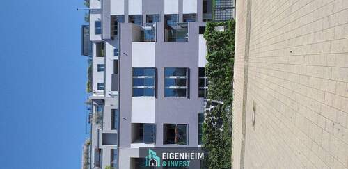 Häuserblock - 2 Zimmer Einfamilienhaus in Berlin