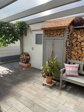 unter dem Carport - 