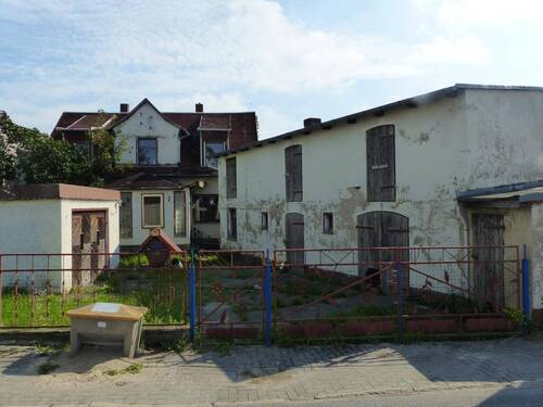 Straßenansicht - 5 Zimmer Einfamilienhaus zum Kaufen in Belgern OT Staritz