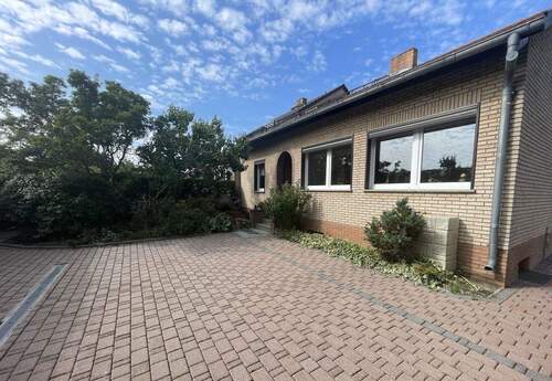 Hausansicht hofseitig - 7 Zimmer Doppelhaushälfte zum Kaufen in Kolkwitz