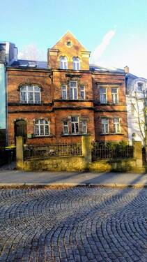 Ansicht Kreuzbergstrasse - 4 - Zimmer Wohnung in historischem Haus in MünchbergObfr.