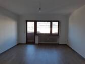 Wohnzimmer - 3 Zimmer Etagenwohnung zur Miete in Siegburg