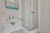 Badezimmer Ansicht 2 - 