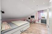 Schlafzimmer 3 OG - 
