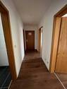 Flur.jpg - 4 Zimmer Etagenwohnung in Zwickau