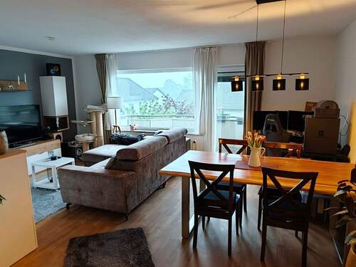 Wohn-Essbereich - 2 Zimmer Etagenwohnung zur Miete in Siegburg