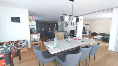Wohnküche mit Essecke und Blick ins Wohnzimmer EG - Einfamilienhaus mit 280,00 m² in Fremdingen zum Kaufen