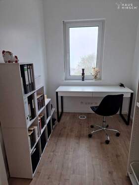 Rechte Seite: Zimmer 3 im OG - 