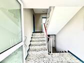 Gepflegtes Treppenhaus - 