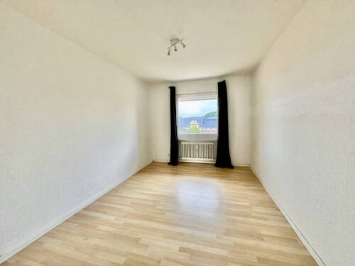 Kinderzimmer oder Büro - 