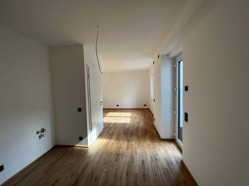Apartment/Wohnen UG - 