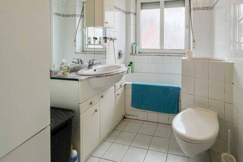 Bad - 3 Zimmer Etagenwohnung in Augsburg