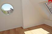 Büro/ Kinderzimmer Bild II - 