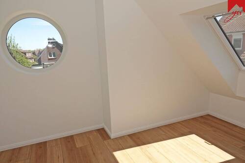 Büro/ Kinderzimmer Bild II - 