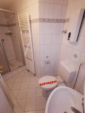 Badezimmer - 1 Zimmer Etagenwohnung in Freiberg