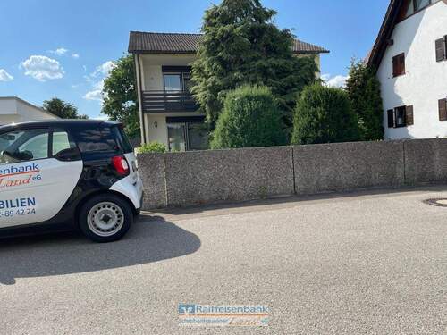Straßenansicht - Leerstehendes Haus in gesuchter Lage!