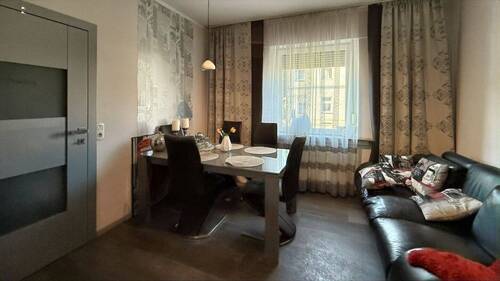 Esszimmer - 6 Zimmer Reihenmittelhaus in Mönchengladbach