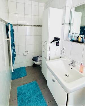 Eltern Badezimmer Erdgeschoss - 