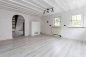 Detailbild - 8 Zimmer Einfamilienhaus zum Kaufen in Reutlingen-Gönningen