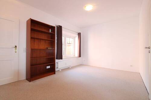 Schlafzimmer EG - 