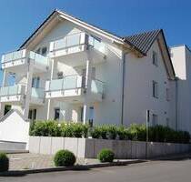 Logenplatz am Bodensee - barrierefreie Traumwohnung mit drei Balkonen und Panoramablick - Reichenau