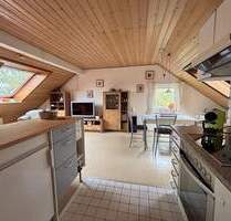 Flexibel wohnen unterm Dach: Voll möbliert - ideal für Monteure, Mitarbeiter oder Selbstnutzer - Fehmarn / Burg auf Fehmarn