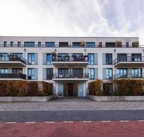 Architektonisch geprägtes Wohnkonzept mit feinem Interieur und Premium Ausstattung! - Berlin Lichterfelde
