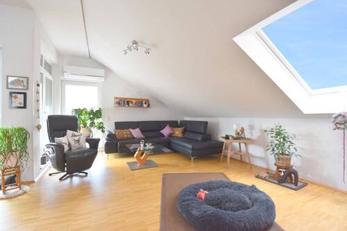 Wohnbereich - 3 Zimmer Etagenwohnung zum Kaufen in Mutterstadt