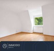 ?? Seeblick in Parklage - Helle 2 Zimmer Dachgeschoss Wohnung mit Süd-West-Balkon - Berlin Wilhelmsruh