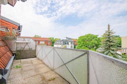 Balkon - 2 Zimmer Etagenwohnung in Berlin