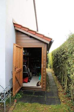  Westgiebel Gartenhaus - 