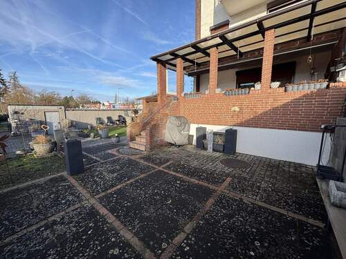 Blick auf die Terrasse - 