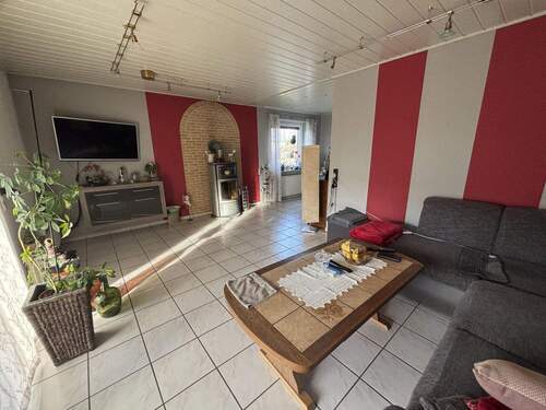 Wohn - und Essbereich - 