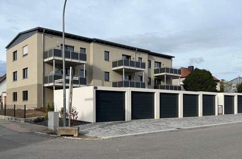 IMG_5641 Kopie.jpg - Neubau 3-Zimmer-Wohnung mit Terrasse und Gartenanteil und Garage