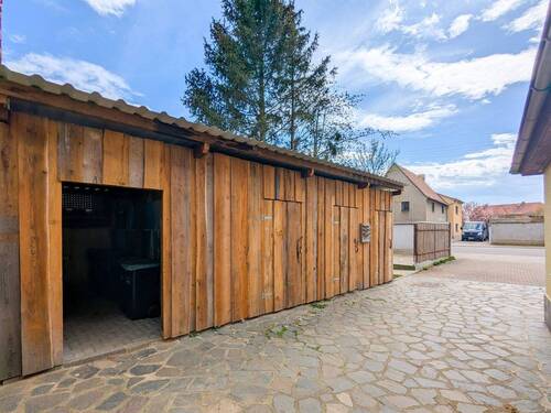 Abstellschuppen außen - 