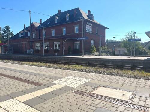 Blick vom Bahnsteig - 