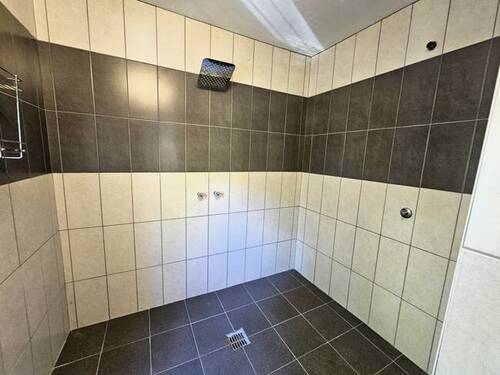 Dusche 1 - 