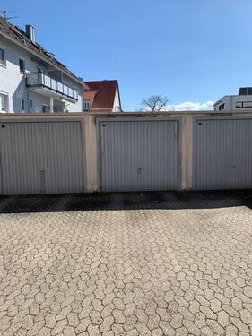 GarageAnsicht - 