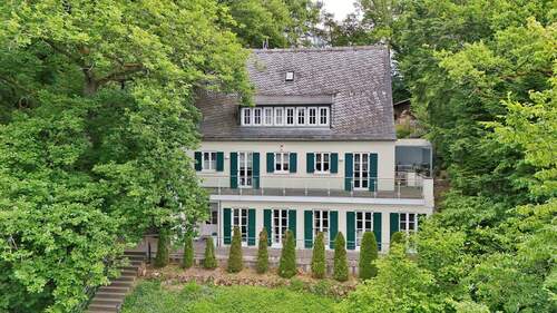 Imposanter Familientraum - Imposanter Familientraum - Modernisiert, Naturidylle & Stadtnähe perfekt vereint