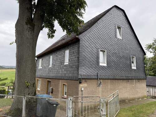 Seitenansicht - 6 Zimmer Einfamilienhaus zum Kaufen in Stollberg