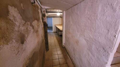 Raum Keller - 