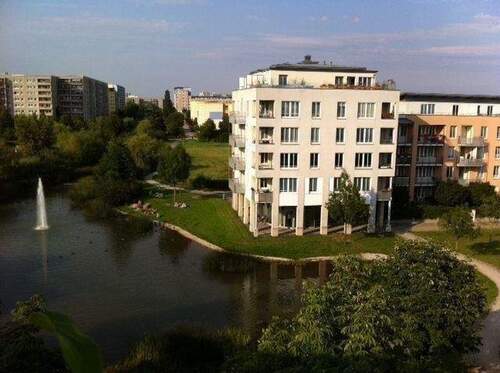 Seeanlage (mit Fontäne) - Etagenwohnung mit 42,90 m&sup2; in Schönefeld zum Kaufen