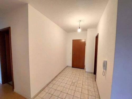 Eingangsbereich mit Zugang WC - 